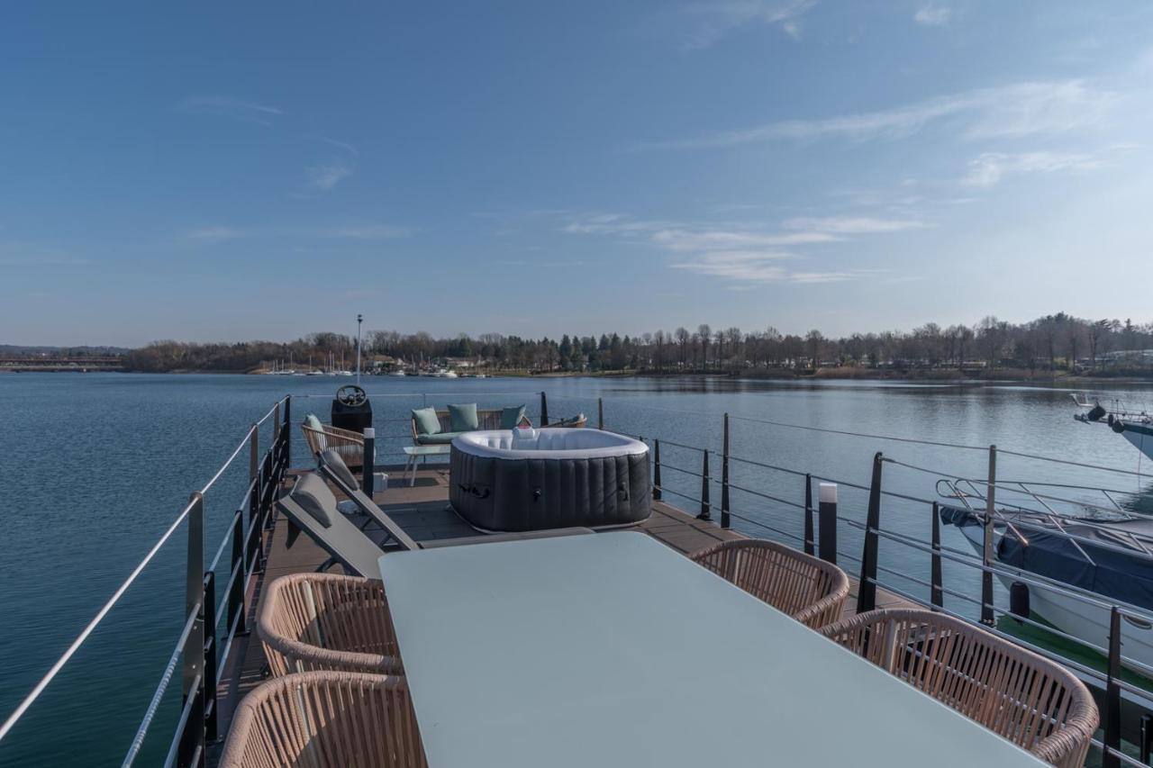 La Dolce Vita House Boat Hotell Lisanza Exteriör bild