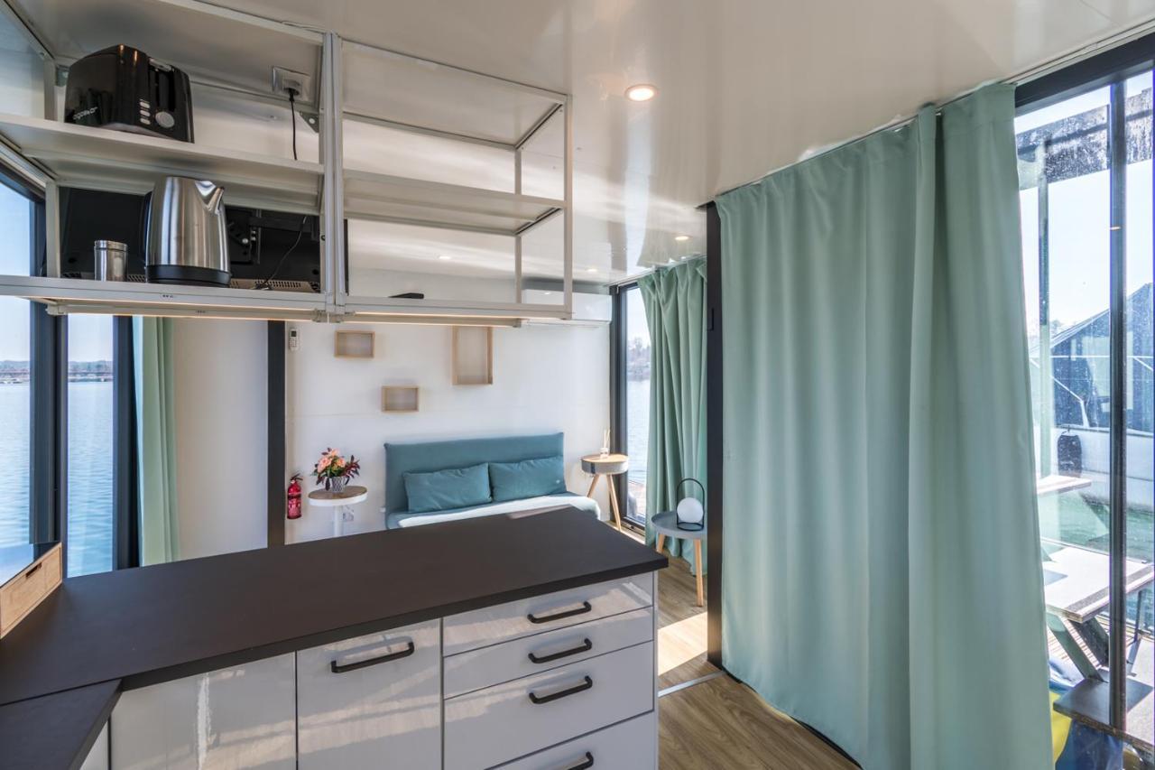 La Dolce Vita House Boat Hotell Lisanza Exteriör bild